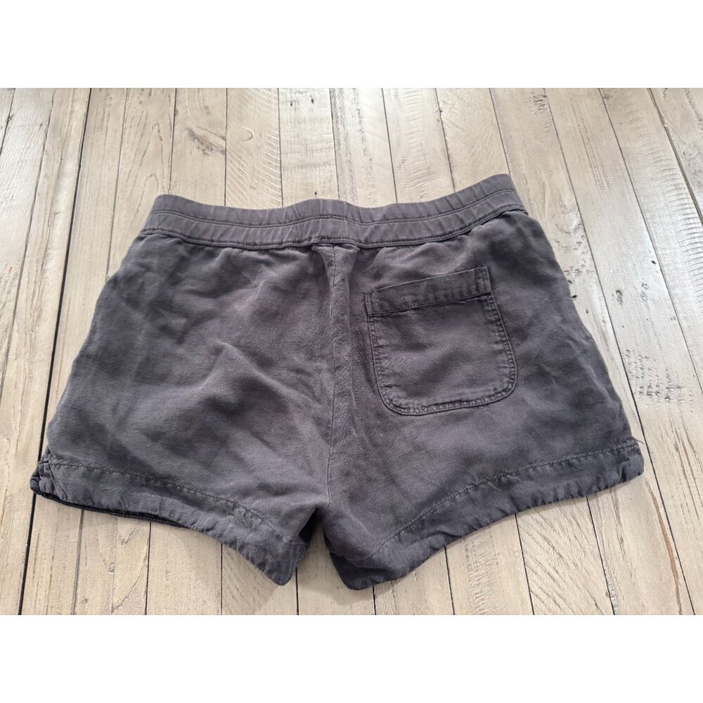 James Perse Pull On Easy Linen Drawstring Shorts … - image 2